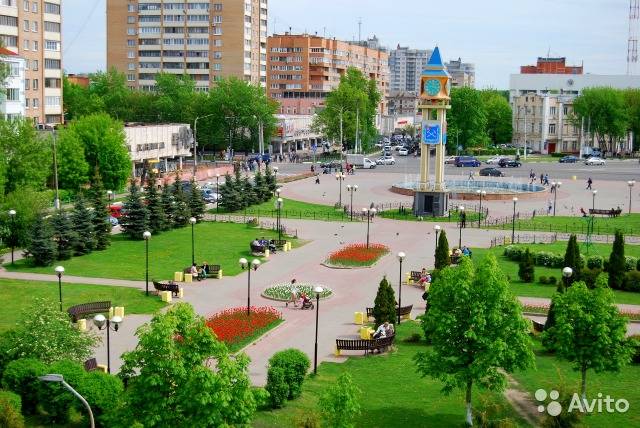 Фотография подольска. Сквер поколений Подольск. Подольск Север покалений. Площадь города Подольск. Город Подольск сквер поколений.